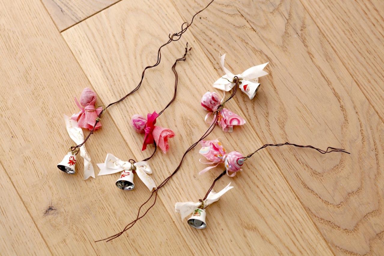 卓上を彩る【ハーブのミニクリスマスツリー】ラヴェンダー、ルーの苗を使って簡単！（画像3）