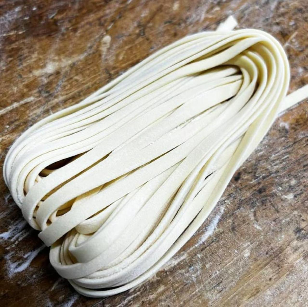 飛騨高山の宝物「味わい深いきしめん」【料理家に人気のお取り寄せ】フレンチのシェフが丹精込めたベーコンも（画像2）