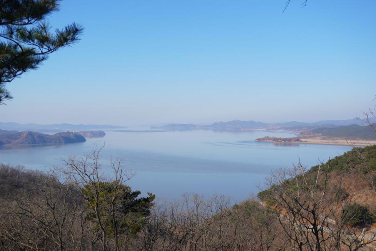 【最新 韓国旅行】北朝鮮を見ながらコーヒーブレイク⁈ 軍事境界線にある、世界一スリリングなスターバックス（画像15）