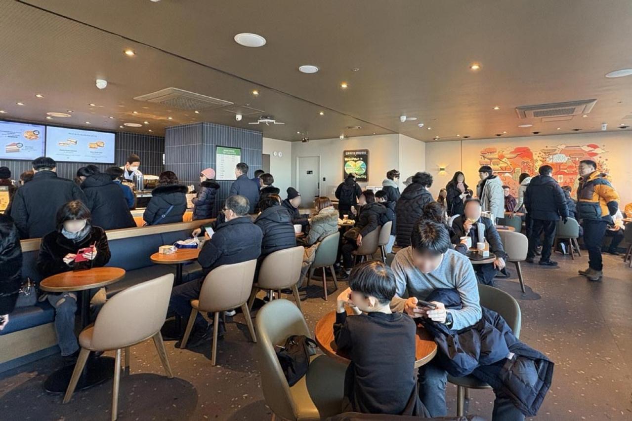 【最新 韓国旅行】北朝鮮を見ながらコーヒーブレイク⁈ 軍事境界線にある、世界一スリリングなスターバックス（画像9）