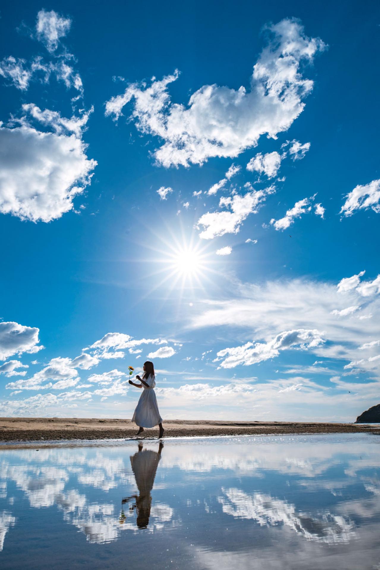 黄昏時、茜色に染まる【海の絶景】3選。一度は行くべきスポットを旅のプロが厳選（画像6）