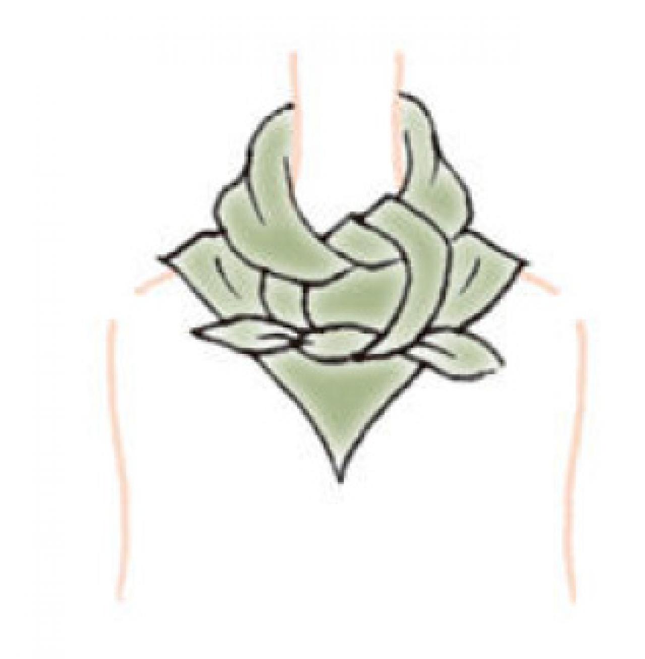 品良く優雅な定番スカーフの【巻き方2選】「オフタートル」と「アスコットタイ」（画像5）