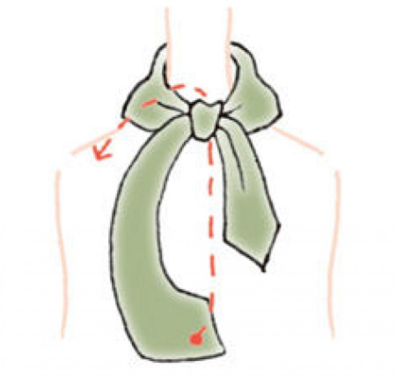 品良く優雅な定番スカーフの【巻き方2選】「オフタートル」と「アスコットタイ」（画像14）