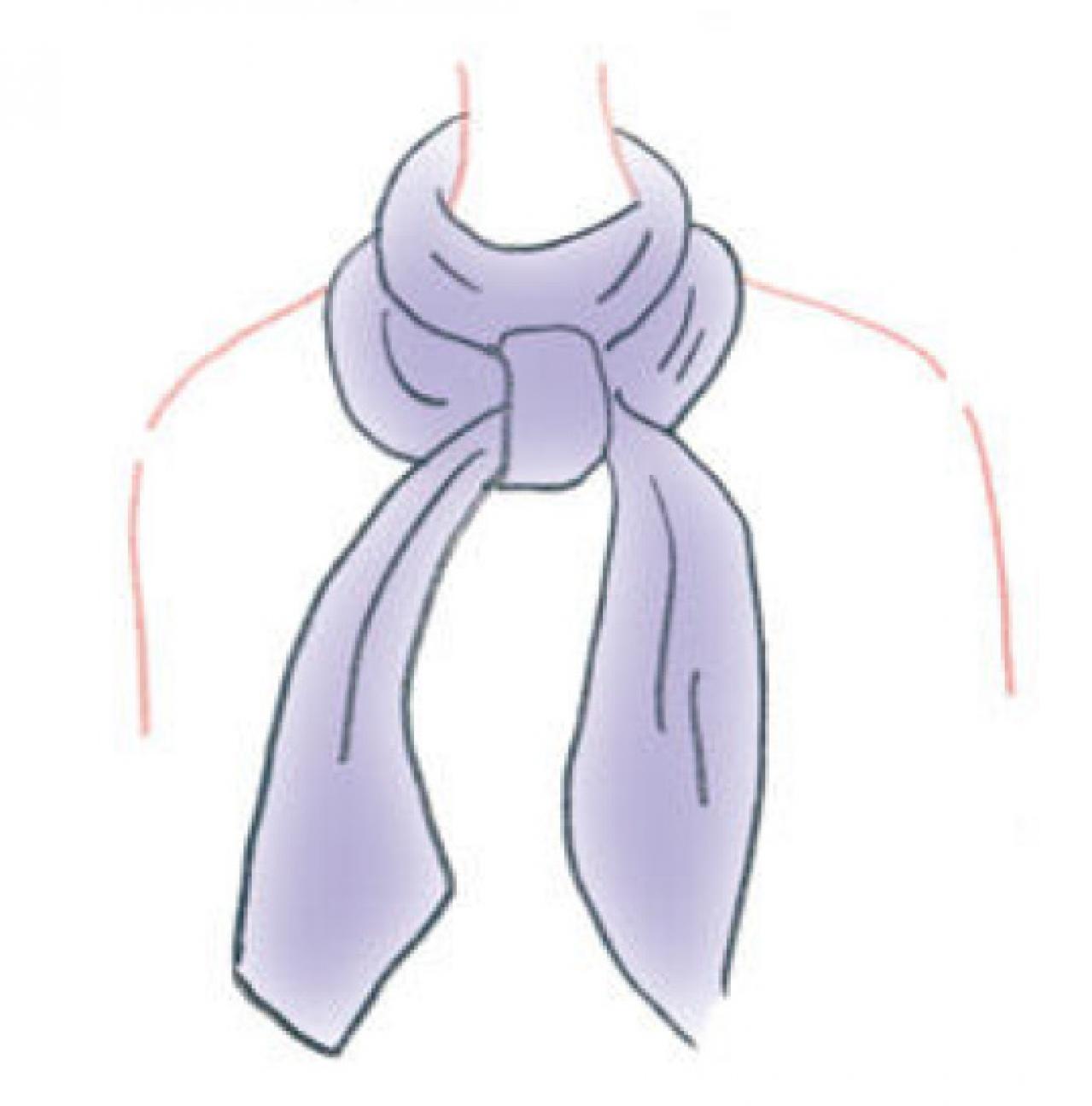 きちんとした人に見える【スカーフの巻き方】柄も生かせる「ネックタイト」（画像12）