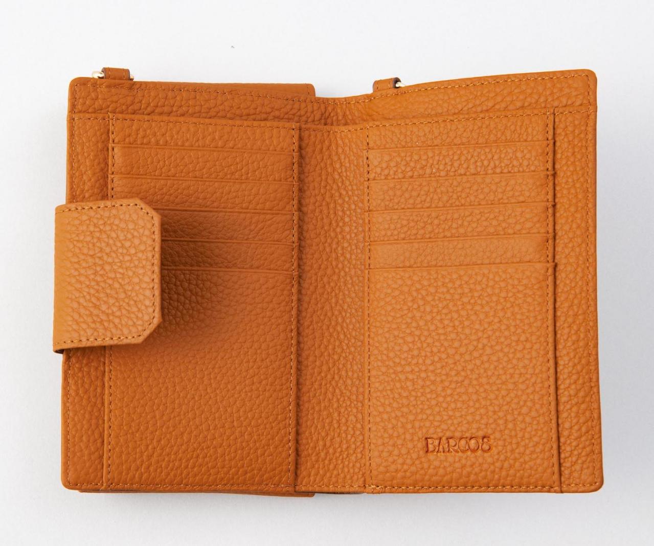 50代以上に便利！【ミニ財布＆スマホポシェット】人気スタイリストおすすめの5選（画像7）