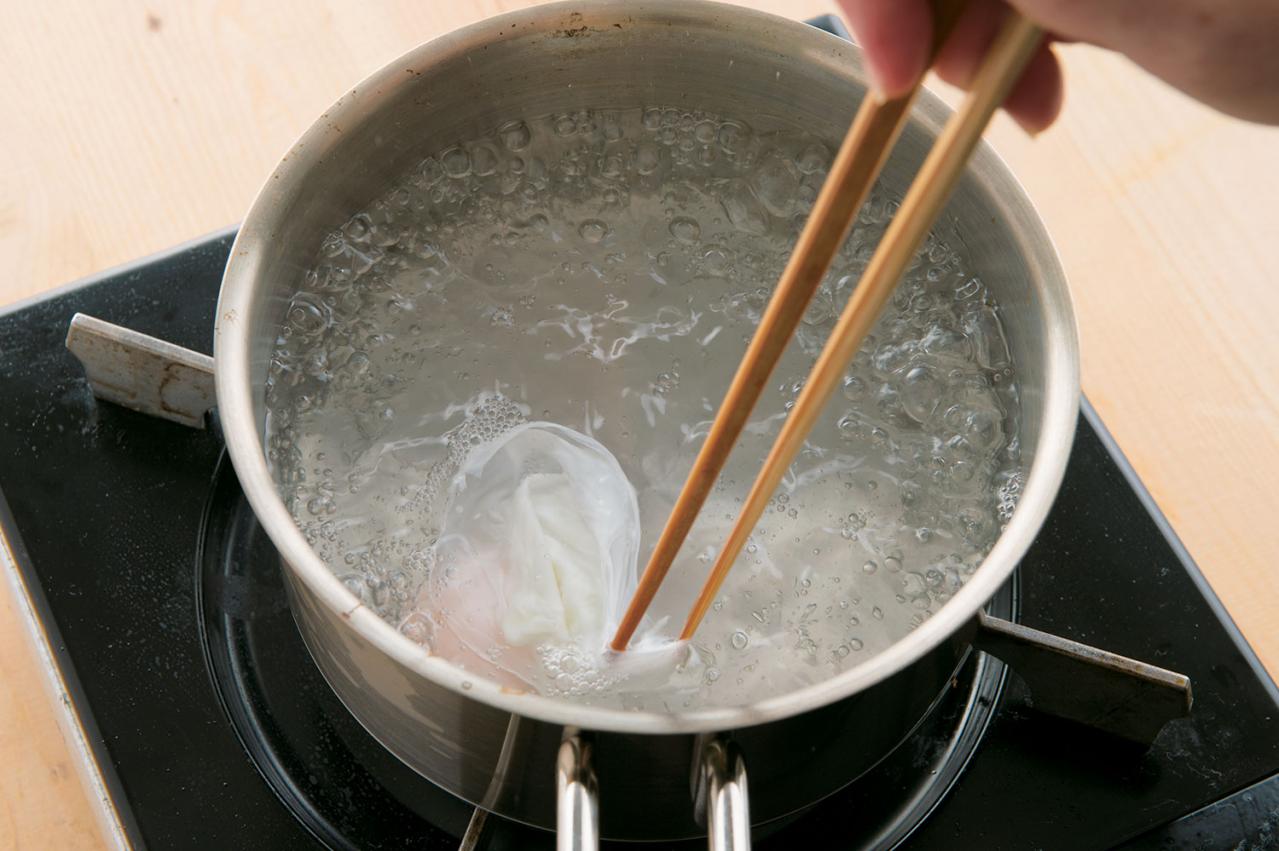 【卵料理のコツ】「ポーチドエッグ」をうまく作るには？ 絶品「エッグベネディクト」レシピも公開（画像3）