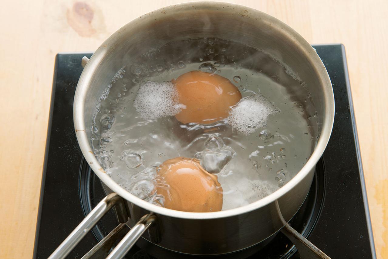 【ゆで卵】好みの固さにならない人必見！失敗しないゆで時間とは？【卵料理のコツ】（画像3）