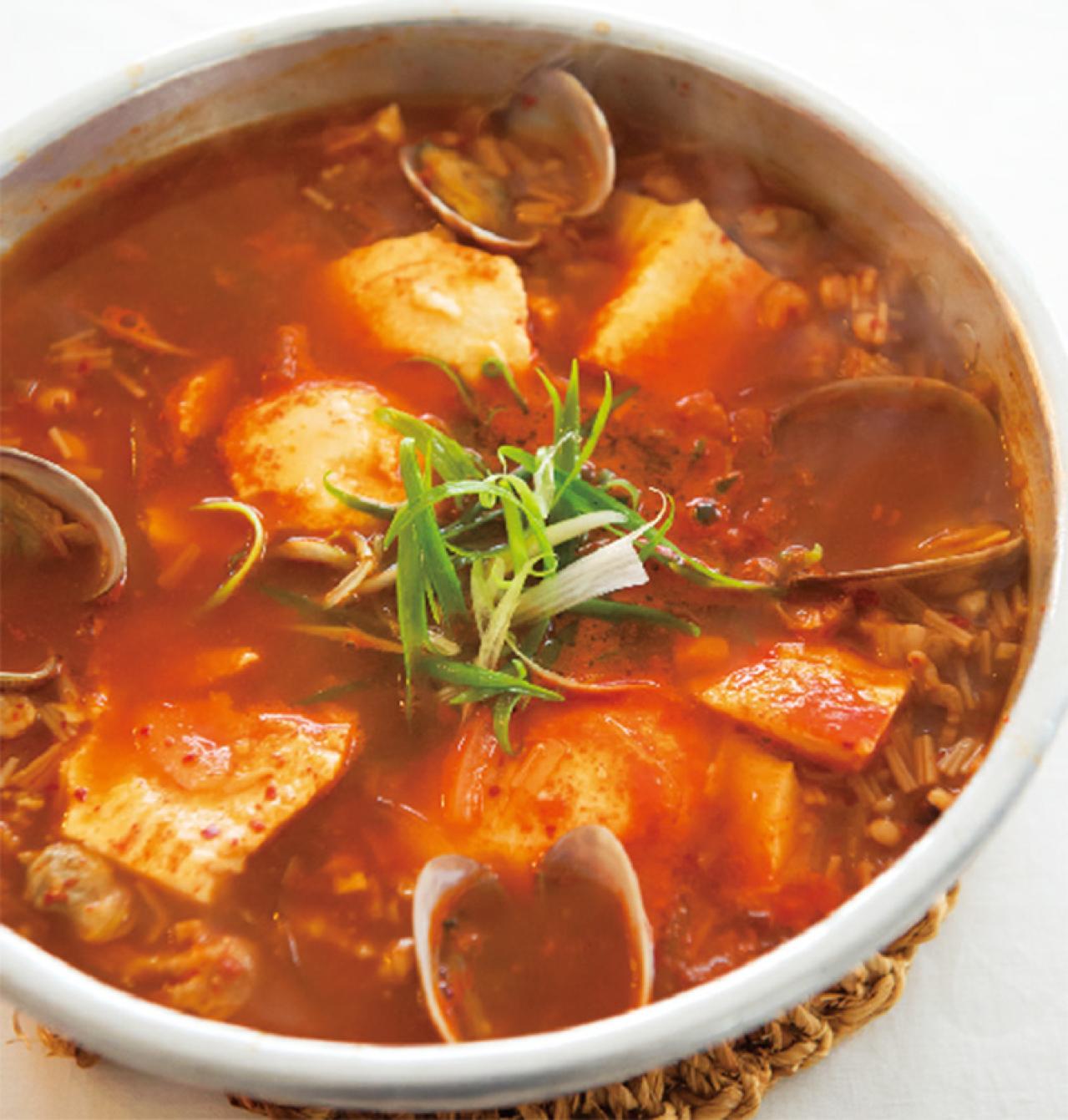 本場のスンドゥブチゲに近づくにはどんな豆腐を選ぶ？予約のとれない韓国料理教室ゼン ヒャンミ先生のレシピを公開（画像4）