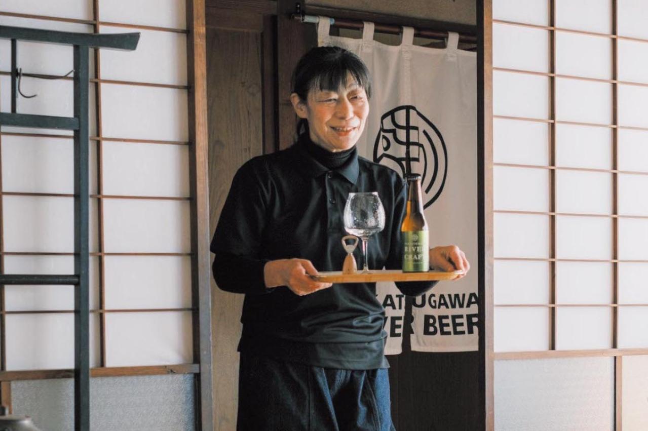 60代で初の接客業に挑戦「Iターンした社長を応援したい」その理由【人生100年時代の働き方白書】