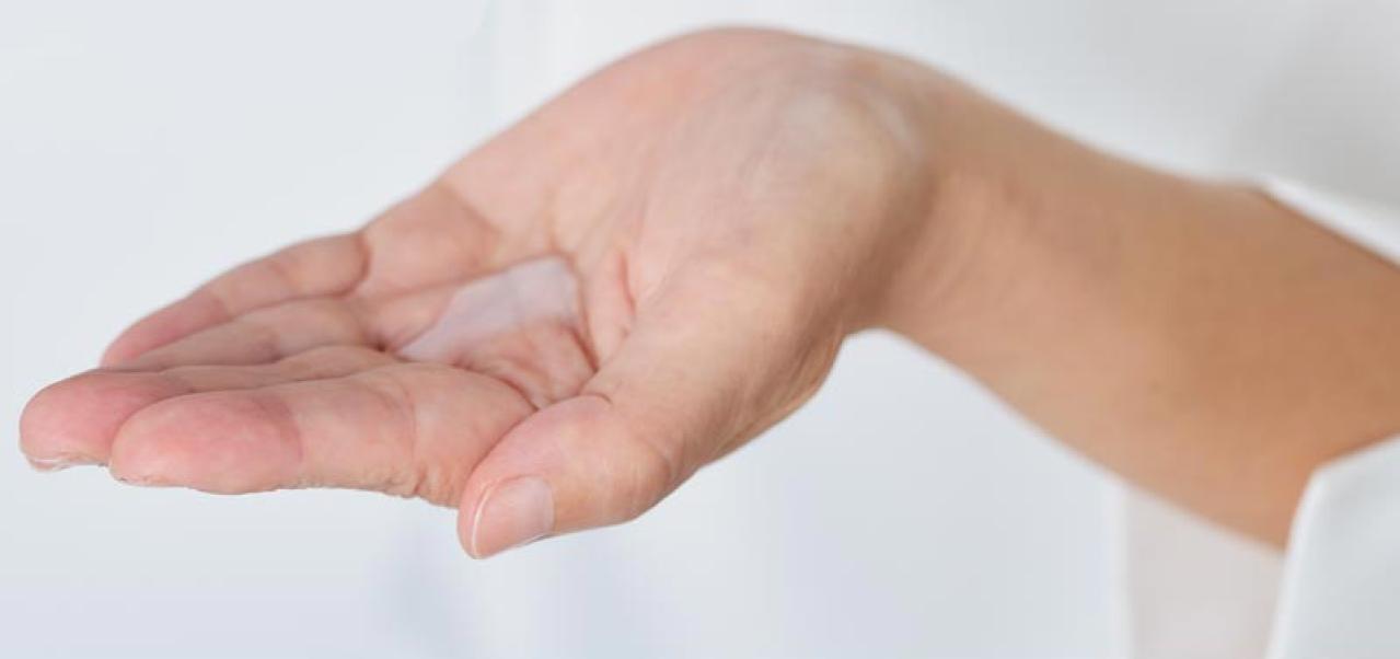 “高価な化粧品をケチって使う人”に「安い化粧品」をすすめる理由とは？「奇跡の68歳」天野佳代子さんがアドバイス（画像2）