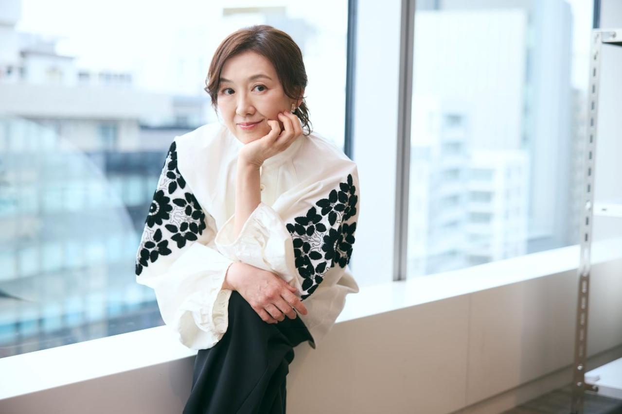 若者に混じってオバハンが稽古に奮闘!?「40代、50代は人生をリスタートするのに最適だと思います」【赤間麻里子さんのターニングポイント＃2】