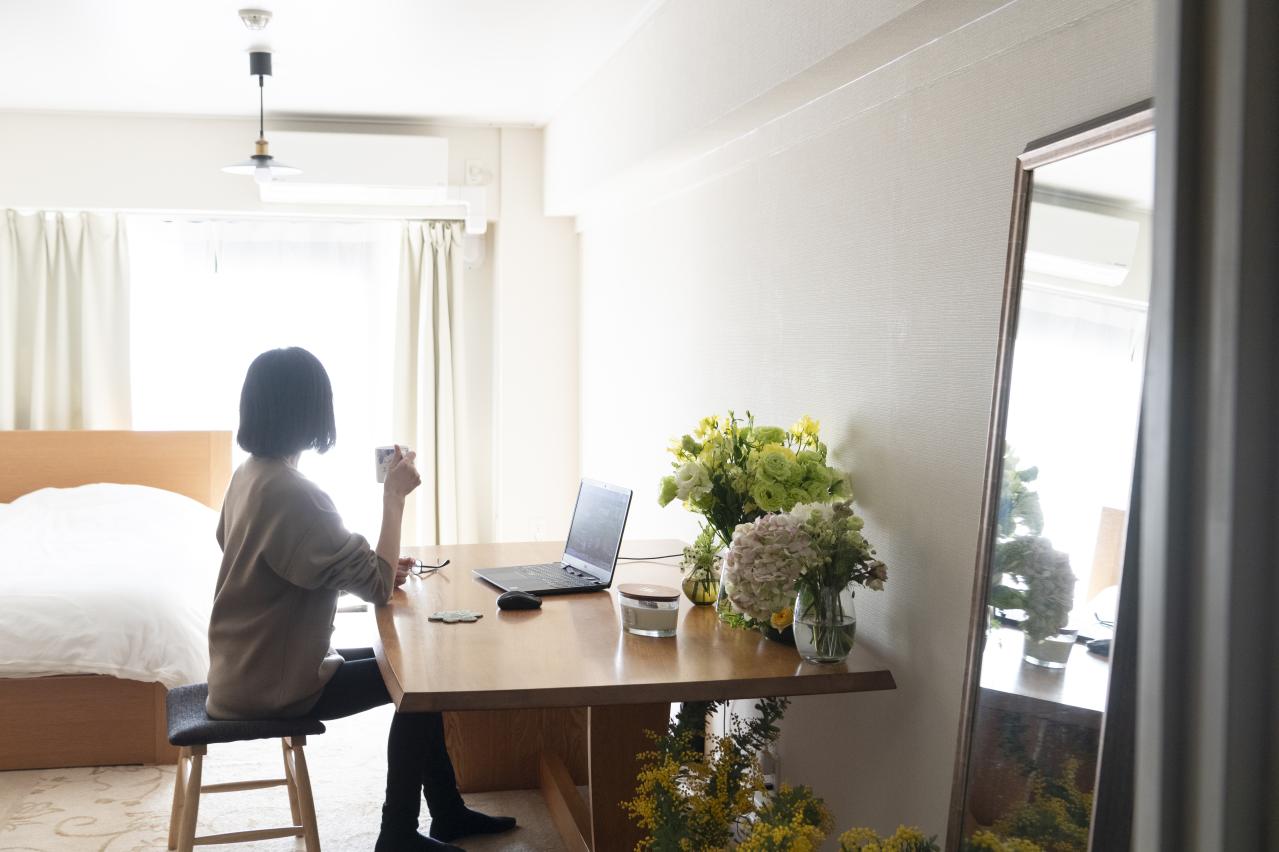 60代・人気インスタグラマーハナ子さん。誰もがうらやむ暮らしを手放し、バツイチぼっちになったその理由とは？
