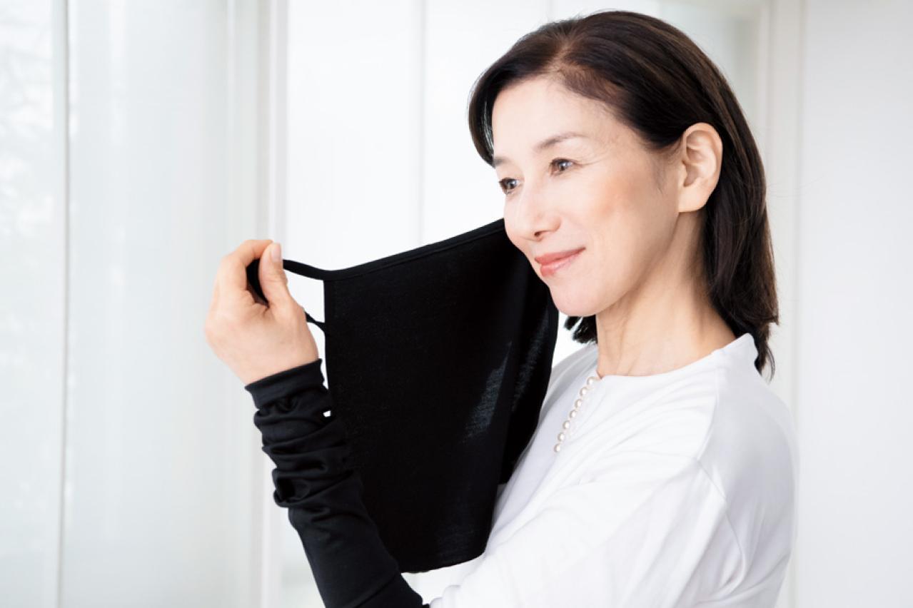 マスクより快適！耳にかけるだけの「冷感シルクのフェイスカバー」って知ってる？（画像3）