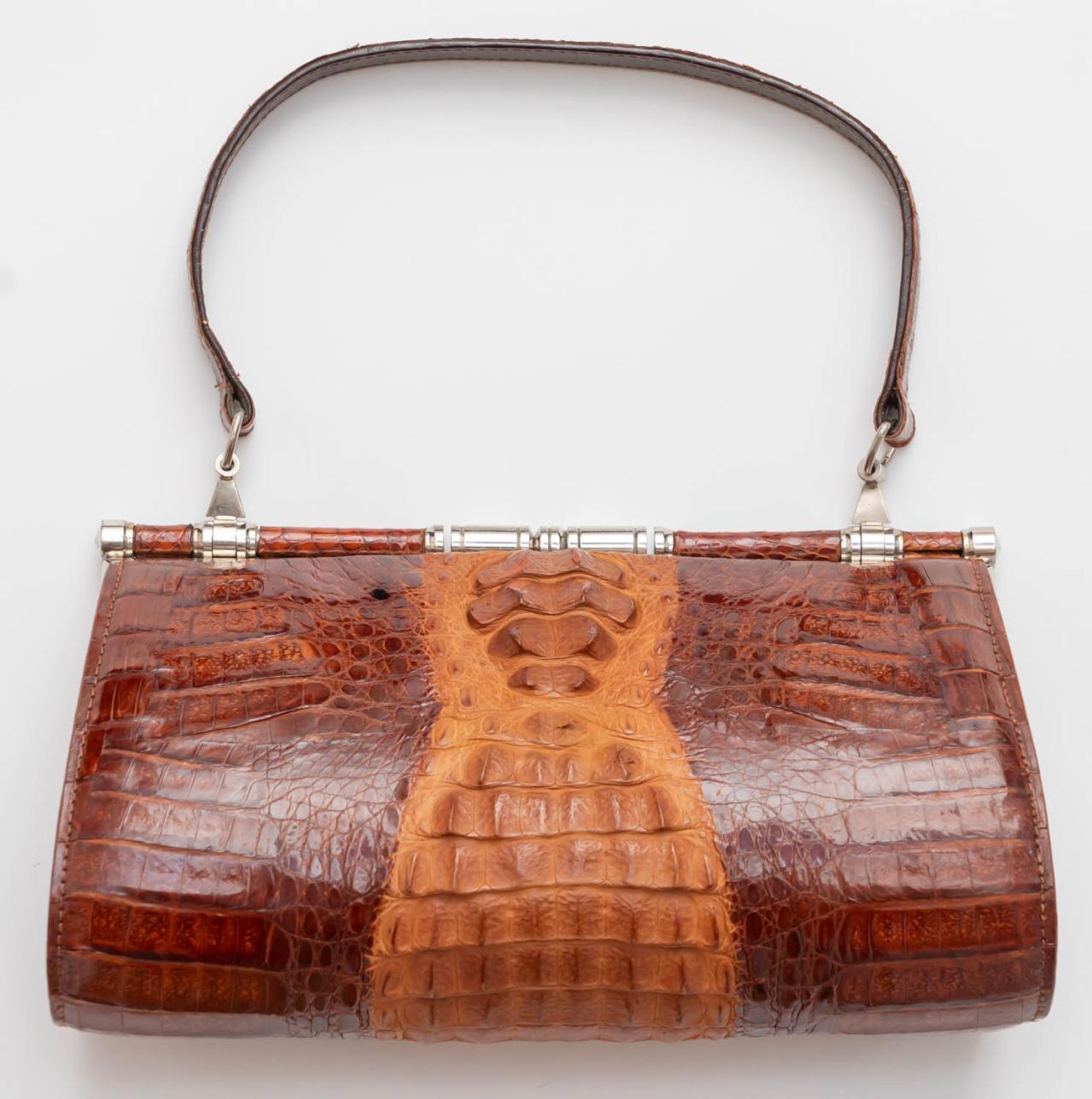 クローゼットの収納で“残すもの、手放すもの”の選び方とは？｜整理収納アドバイザー【中山真由美さん】直伝（画像7）