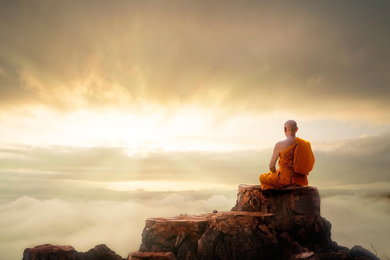 谷崎潤一郎の『覚海上人天狗になる事』あらすじ紹介。鎌倉時代の僧侶が辿った奇想天外な人生とは？