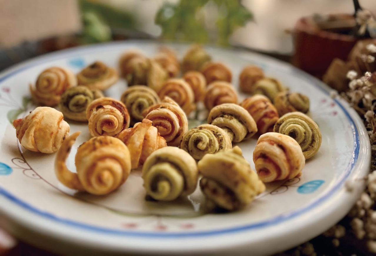 フランス人は「ソースやドレッシングを買わない」は本当？ パリ在住の永末亜子さんが教える最高に美味しいレシピ【3選】