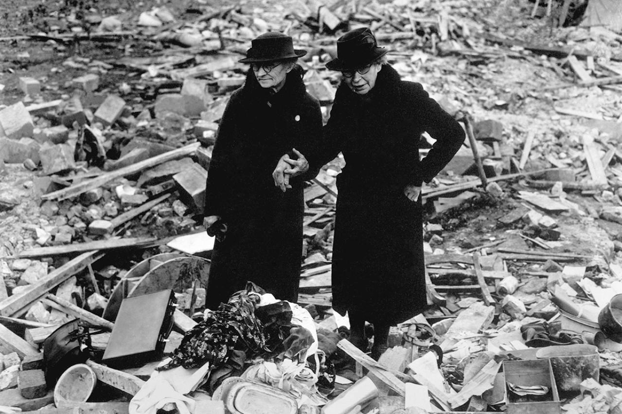 【戦後80年に読みたい一作】坂口安吾の『続戦争と一人の女』あらすじ紹介。女主人公の目を通して語られる、戦時下の愛憎ドラマ