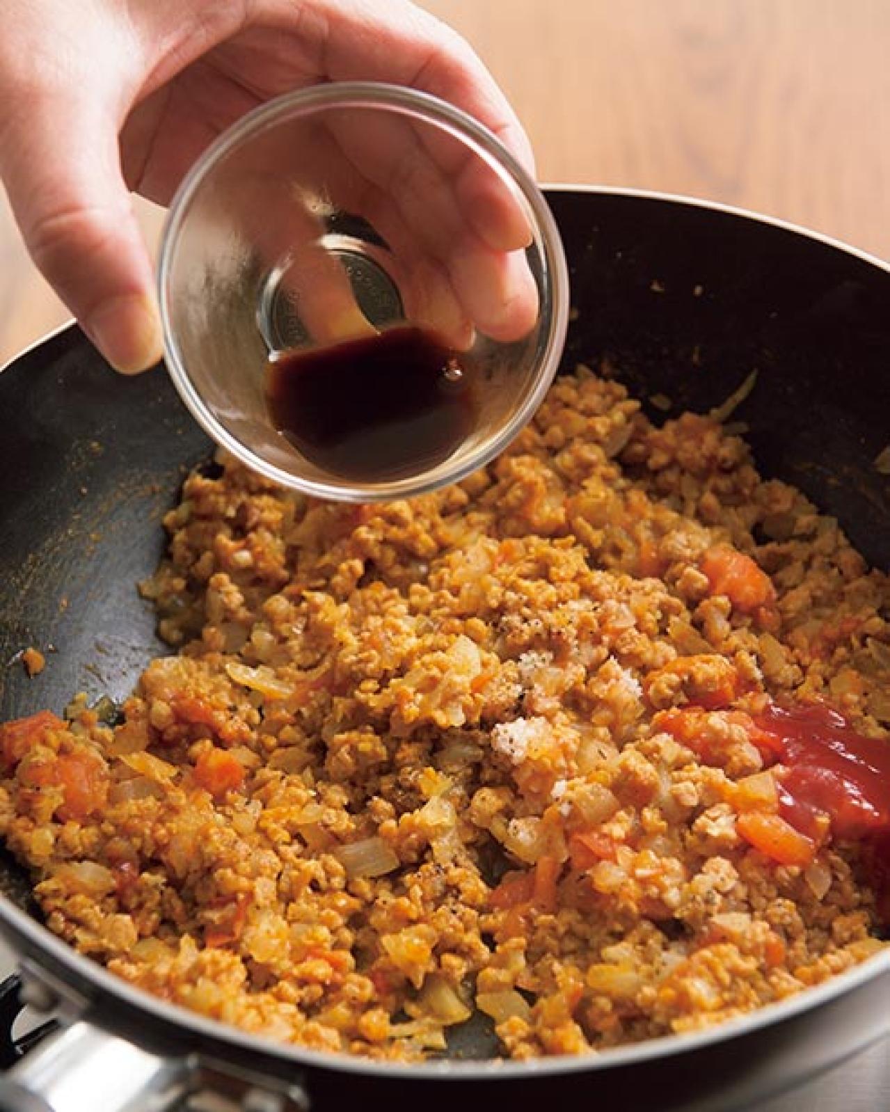 「これ、ほんとにお肉なし？」と話題に！大豆ミートでつくるヘルシー【ドライカレー】レシピ（画像5）