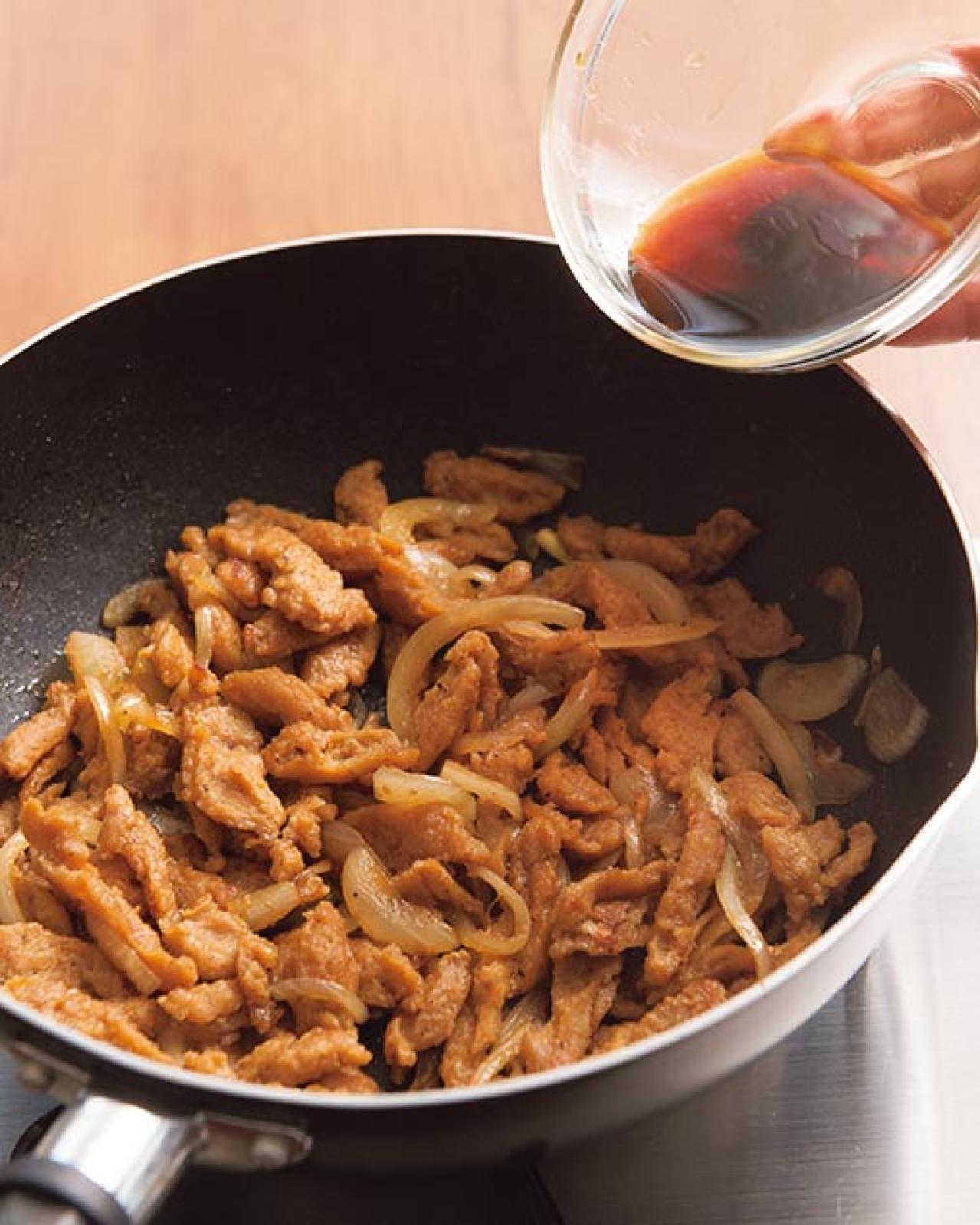 大豆ミート、これならいける！初めてでもおいしく作れる【大豆ミートのしょうが焼き】レシピ（画像5）