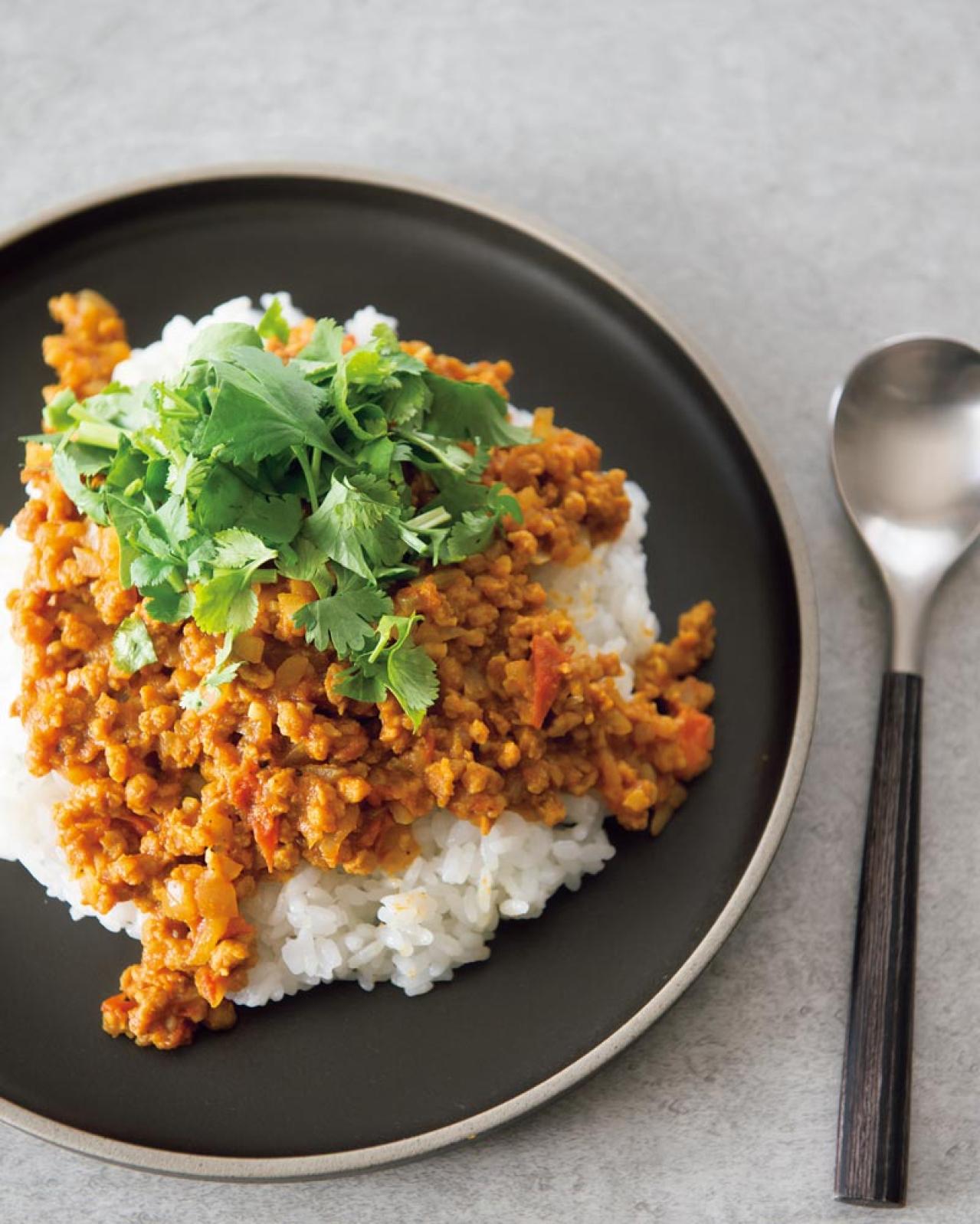 「これ、ほんとにお肉なし？」と話題に！大豆ミートでつくるヘルシー【ドライカレー】レシピ（画像6）