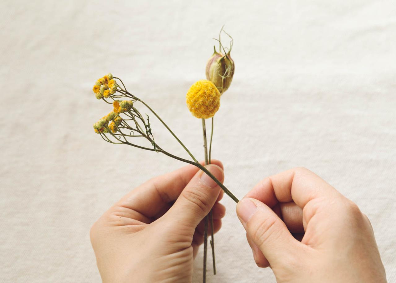 初心者でもできる【フラワーアレンジメント】ドライフラワーで簡単！ ミニブーケの作り方（画像8）
