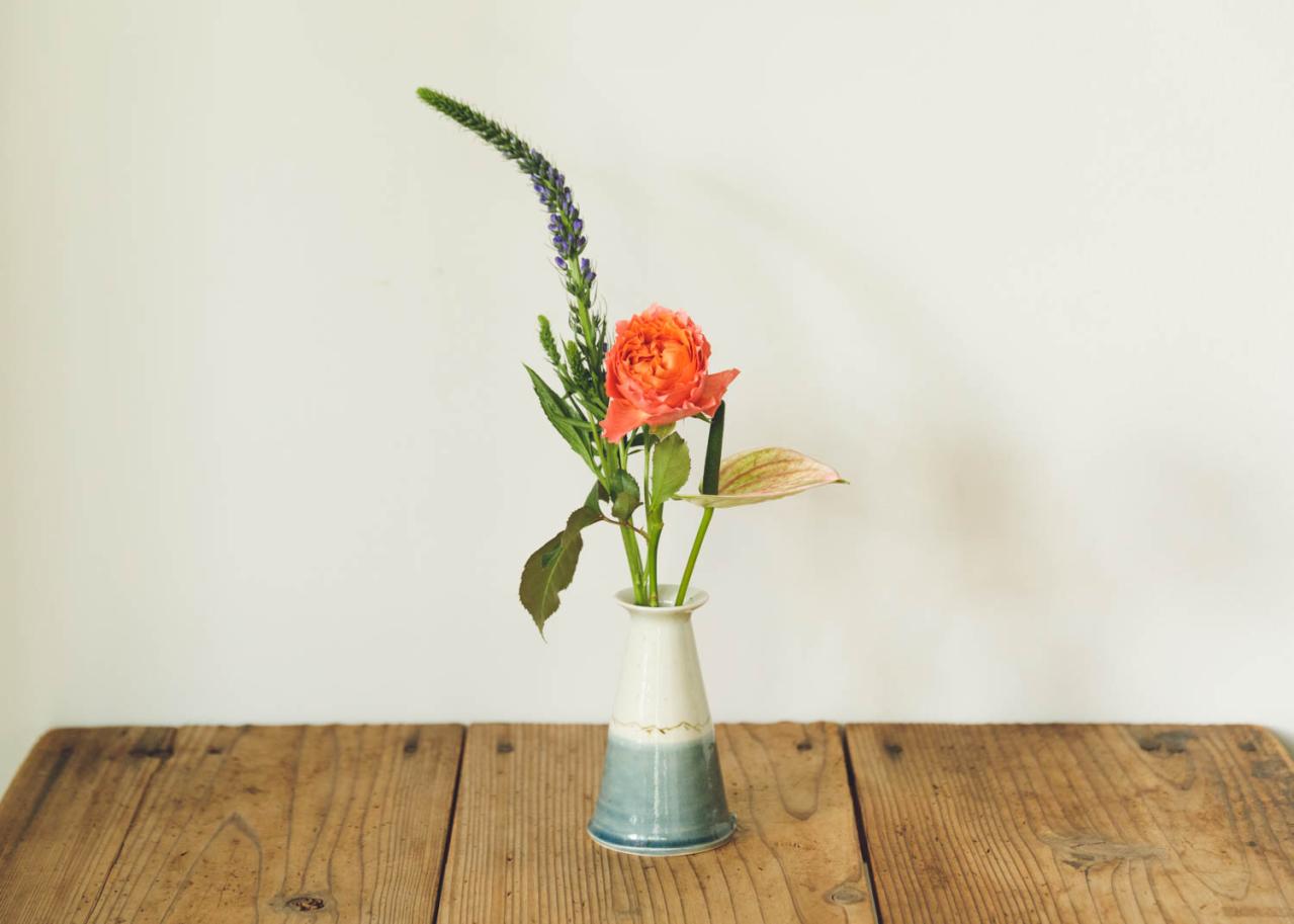 【フラワーアレンジメント】切り花を長く楽しむための「飾り方・花器を置く場所」をプロがレクチャー！（画像5）