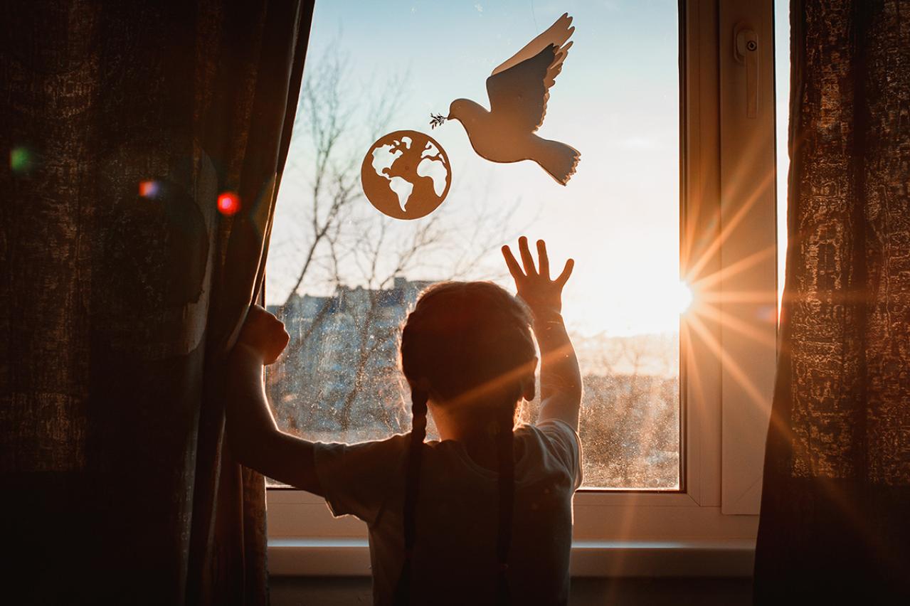 【戦後80年に読みたい一作】岸田国士の『戦争と文化』あらすじ紹介。昭和を生きた作家の熱き思いと警鐘