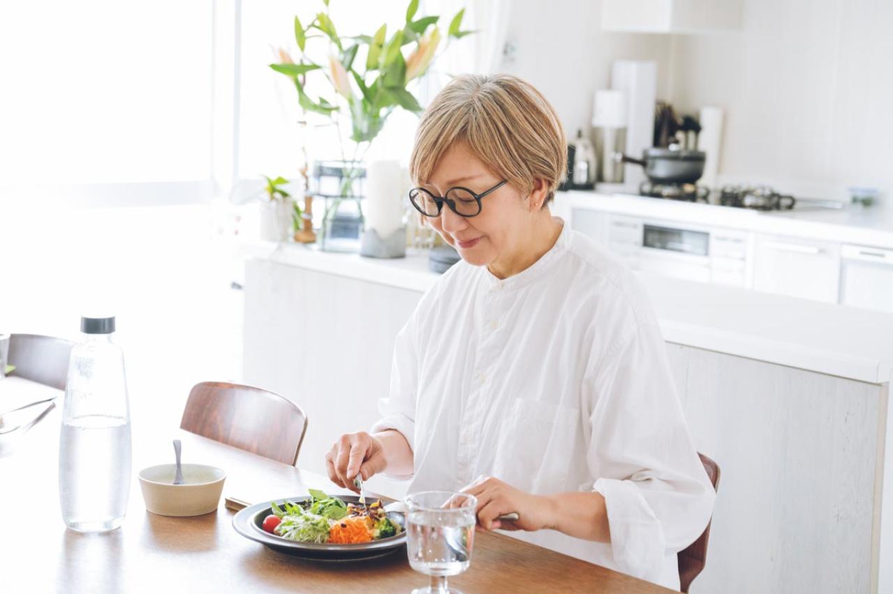 69歳、郊外の団地暮らしの今「やめた」夜の習慣とは？シンプルでおしゃれなお宅も拝見【重松久惠さん】（画像6）