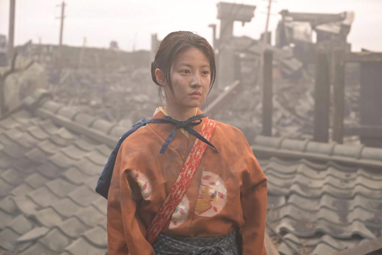 朝ドラ【あんぱん】を見て、戦争と平和を想う。現実のニュースとドラマが重なり、やるせなさが心を包む