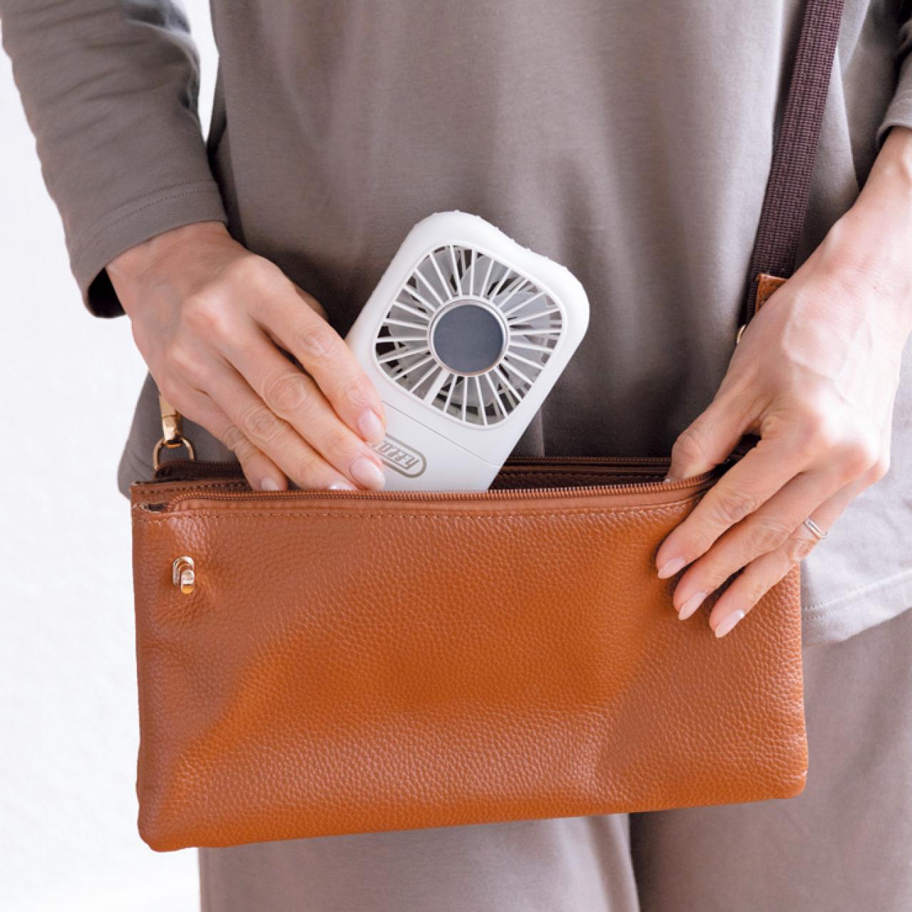 重さは約140g。ほぼバナナ1本分の重さでヒンヤリ！「Toffy 折りたたみひんやりファン」とは？（画像10）