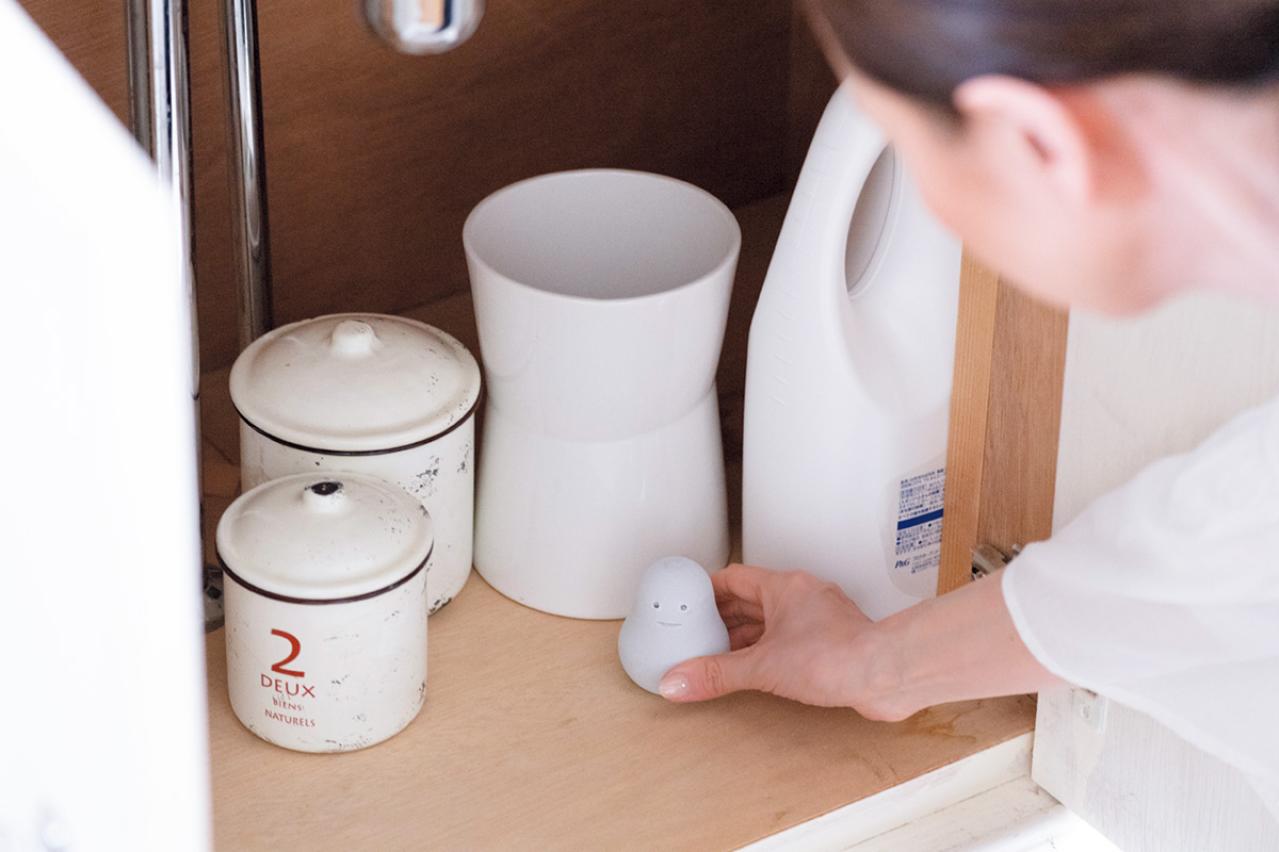 こんなの見たことない！思わず「おつかれさま♡」と言いたくなる吸湿脱臭剤、その実力は？