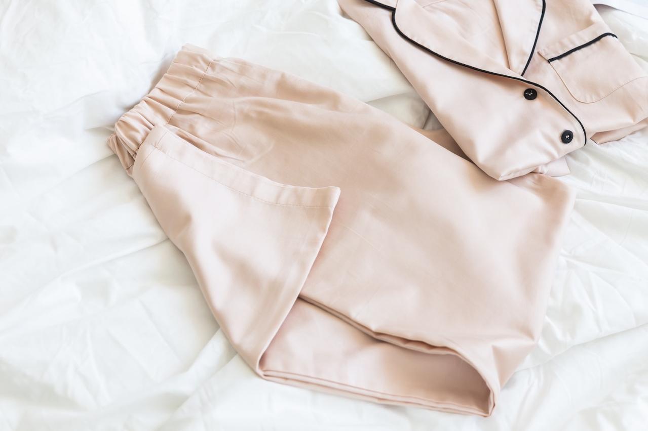 暑い夜でも気持ちよく眠れる【快眠パジャマ】4選。話題のリカバリーパジャマの寝心地は果たして？
