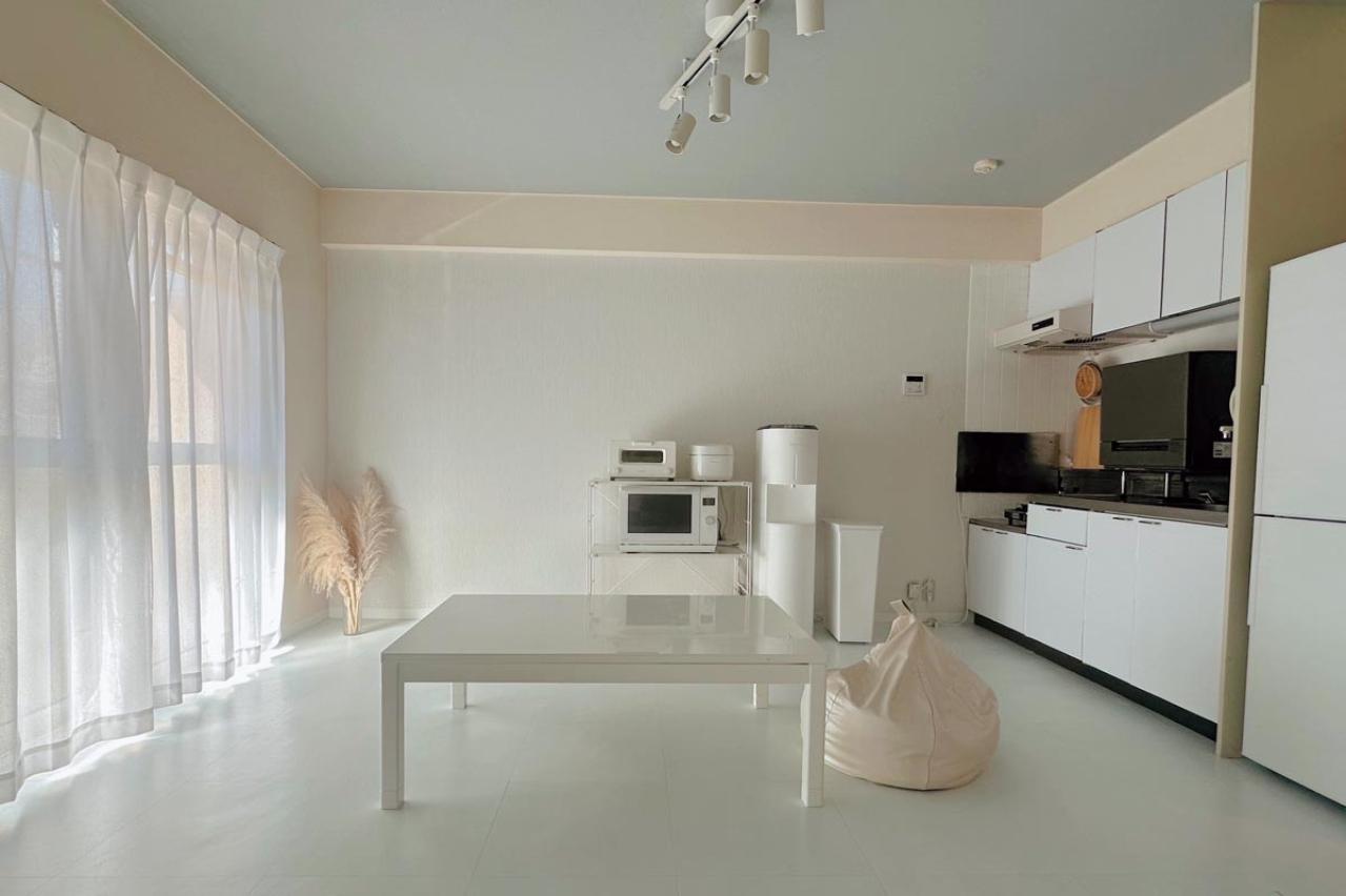 元「汚部屋」から、持たない空間へ！インスタグラマーSHIROさんが“手放したもの”とは？