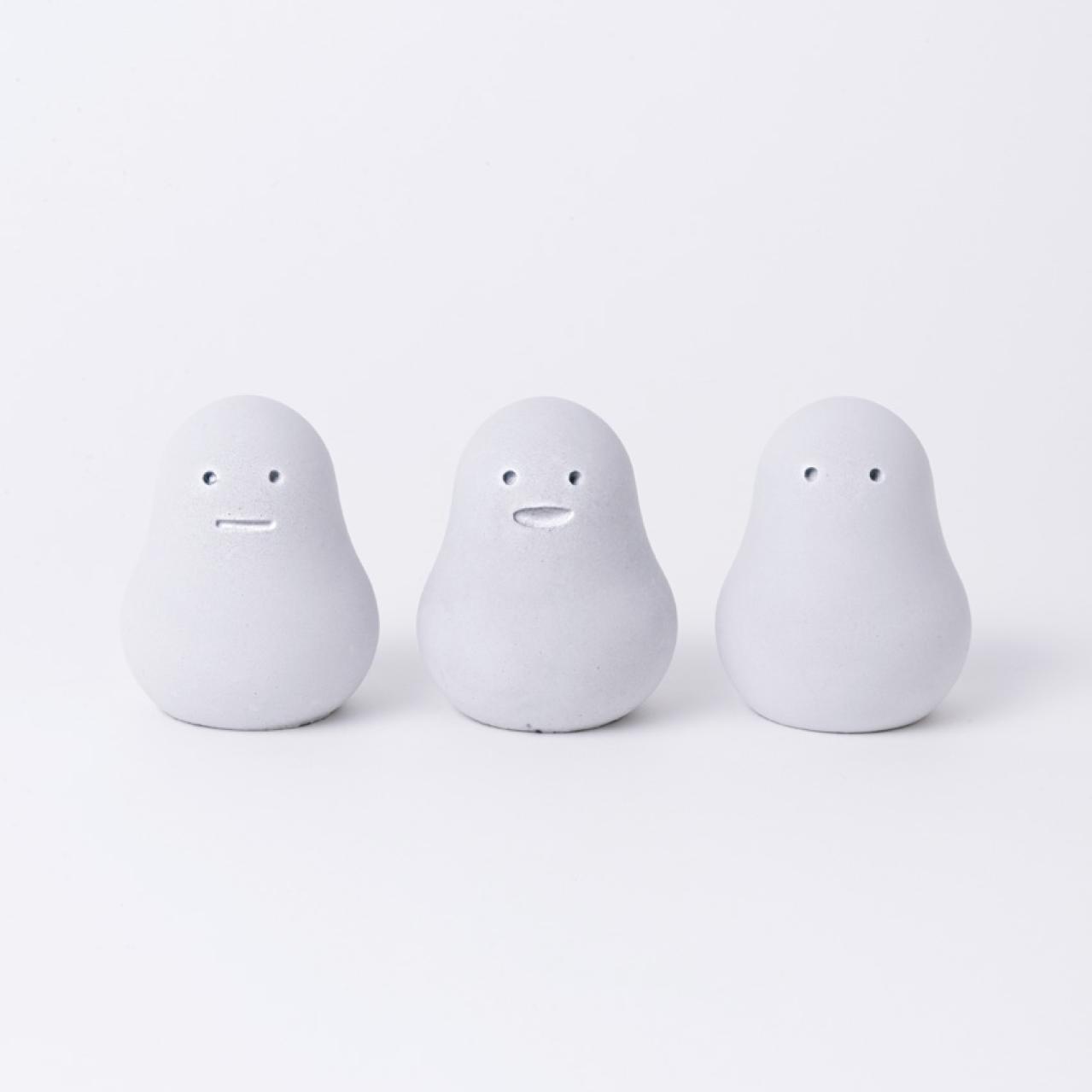 こんなの見たことない！思わず「おつかれさま♡」と言いたくなる吸湿脱臭剤、その実力は？（画像2）