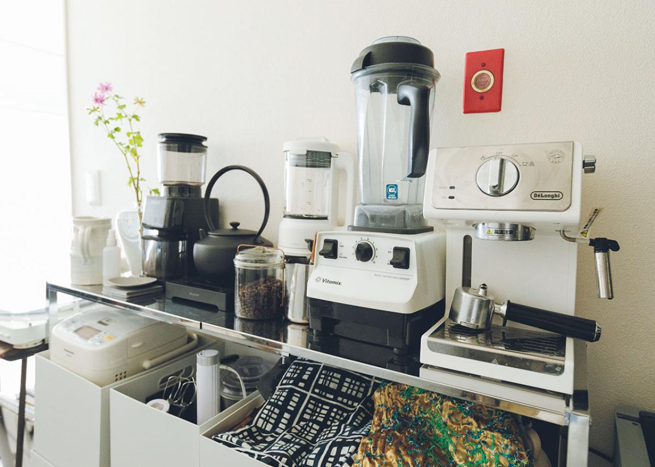 大切な人を亡くし苦しんだ日々を経て辿り着いた、30㎡ワンルームのシンプルな暮らし【60歳パフューマー 山藤陽子さん】（画像3）