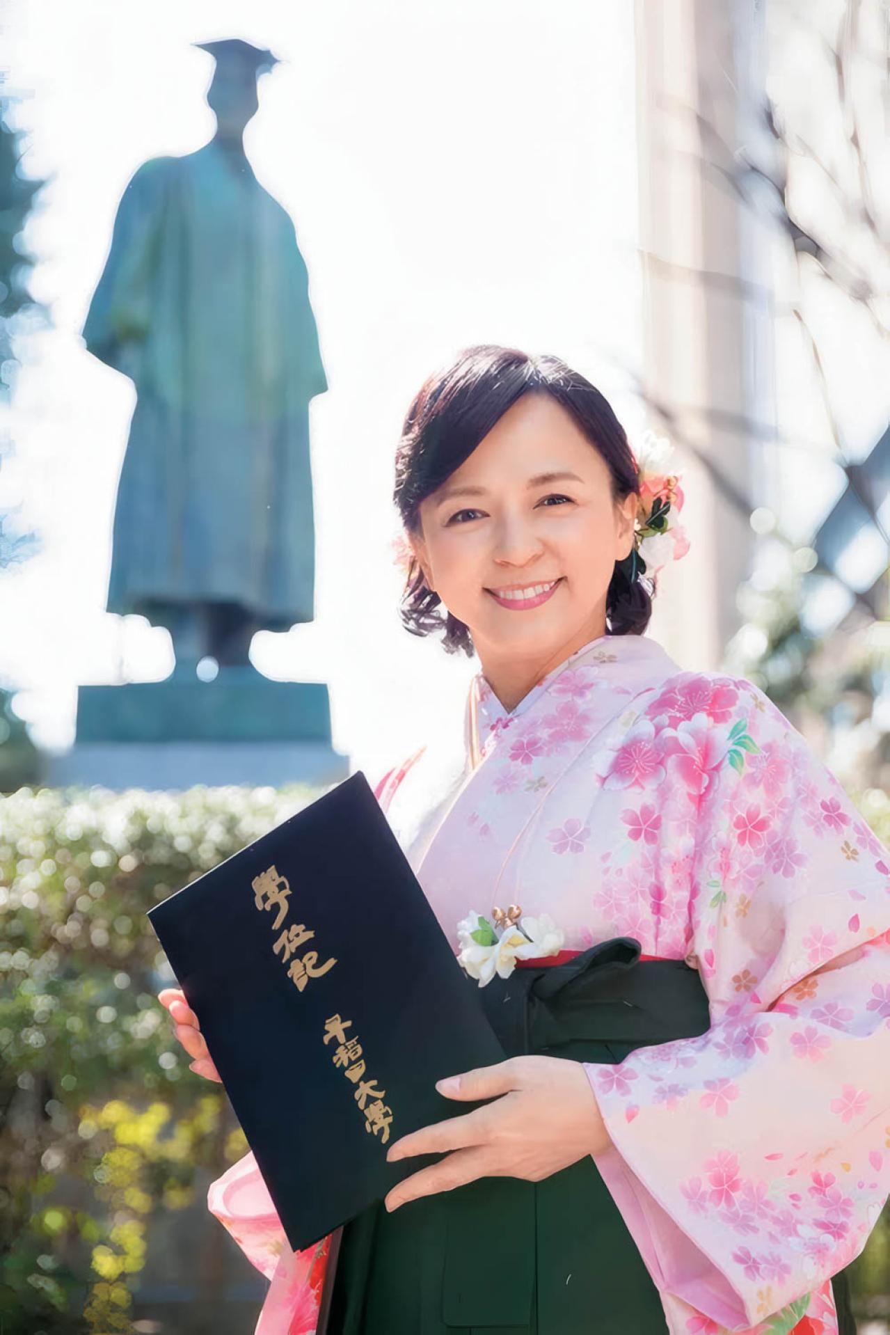 【いとうまい子さん・60歳】「不良少女と呼ばれて」から40年。45歳で大学生となり、今春、大学教授に就任！（画像5）