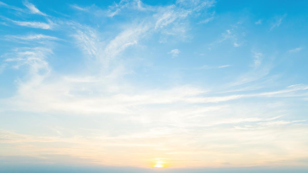 山村暮鳥の『聖三稜玻璃』あらすじ紹介。幻想的な詩集その深遠なる世界観を読み解く！