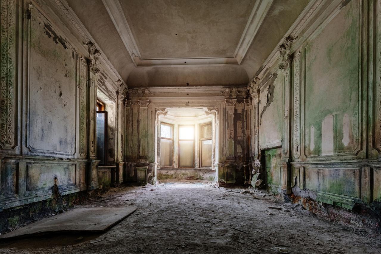 久生十蘭の『淪落の皇女の覚書』あらすじ紹介。ロシア革命に巻き込まれた皇女の証言を読み解く