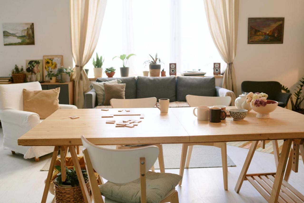 認知症の先にある「介護」問題。知らないとまずい「段階」とは？【『認知症になる人ならない人』の山田悠史先生が解説】