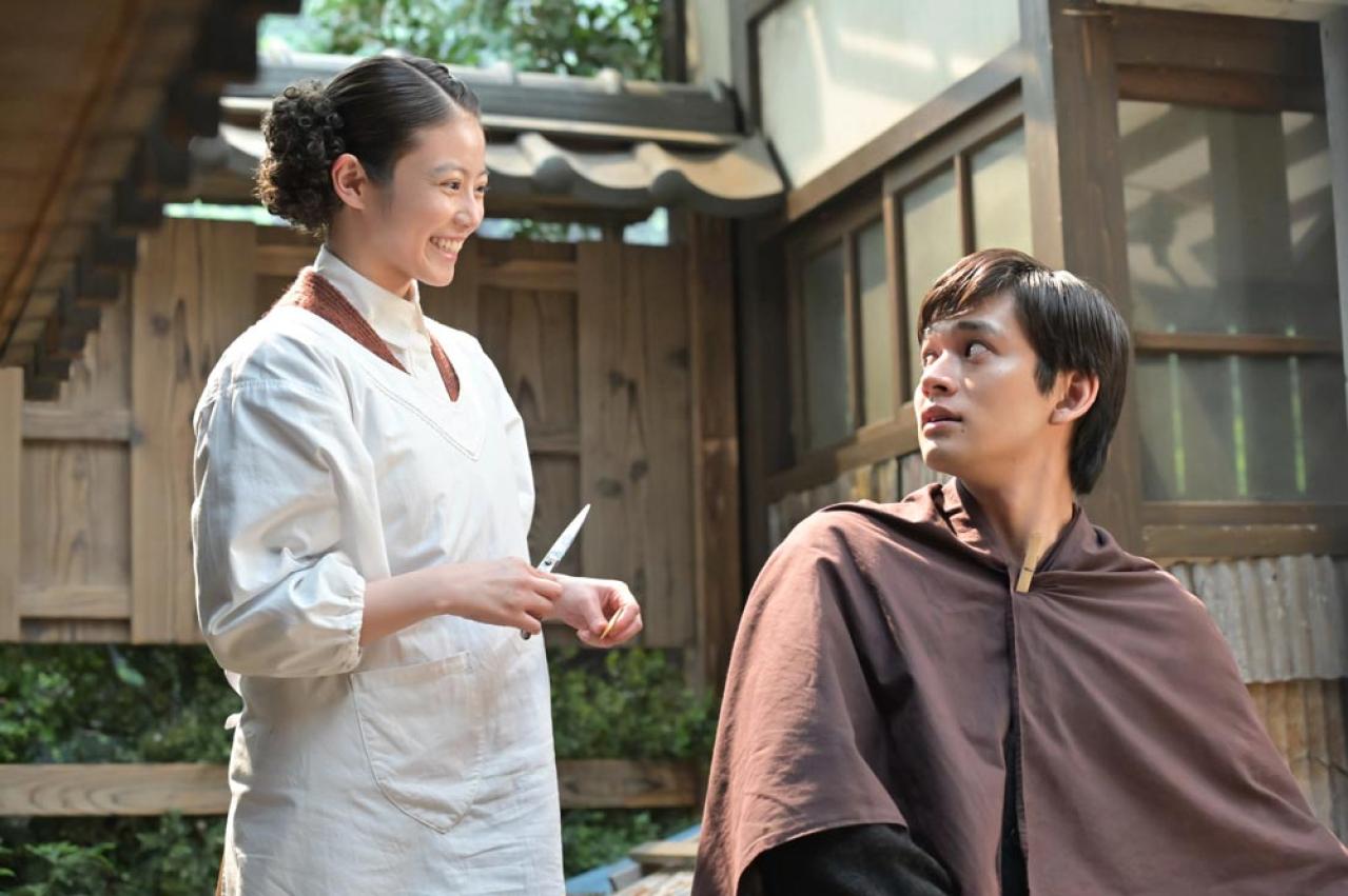 【あんぱん】ほぼすべての視聴者が目撃した気分になった、嵩（北村匠海）の大きな転機—“名曲”が生まれる瞬間（画像4）