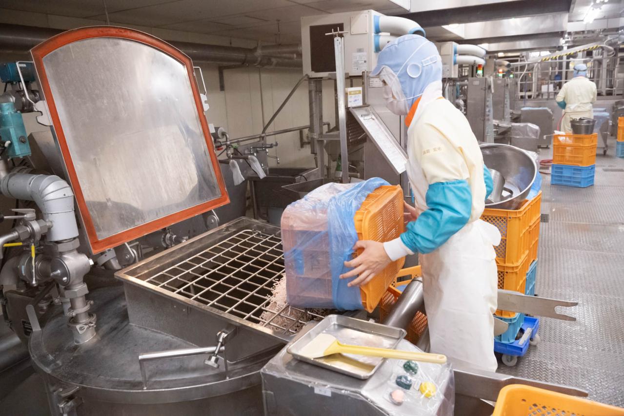 【ロイヤルホスト冷凍食品】のおいしさの秘密とは？工場潜入から見えたそのこだわりをレポート！（画像5）