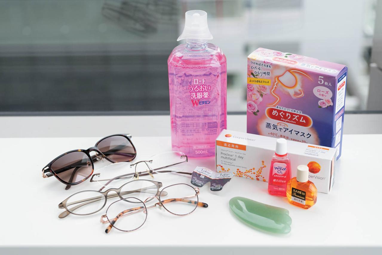 【50・60代読者モデル】の「目の不調」本音トーク！拡大鏡がないとメイクできない…（画像5）