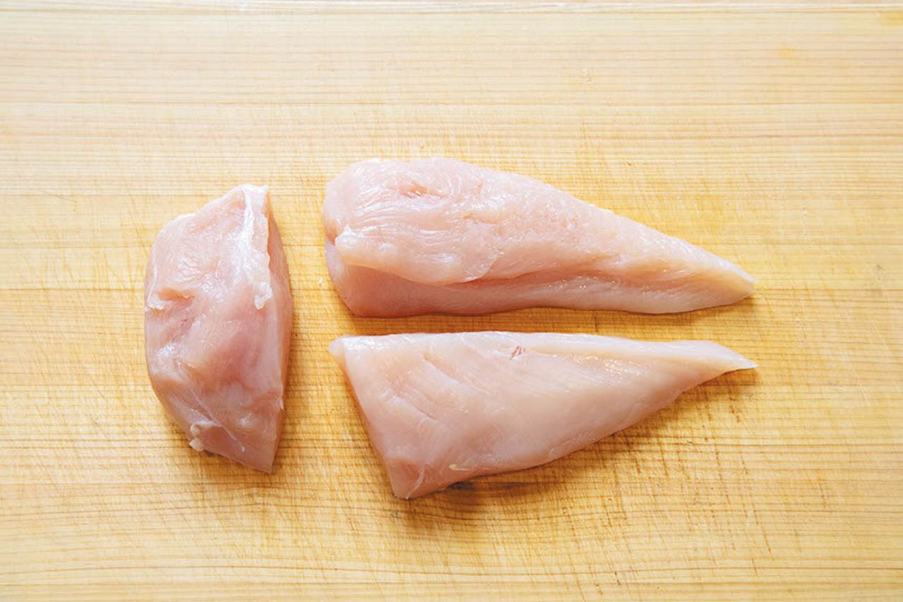 【笠原将弘さん直伝】鶏むね肉が驚くほどジューシー！鮮度の見極め方から 絶品「から揚げ」レシピまで（画像5）