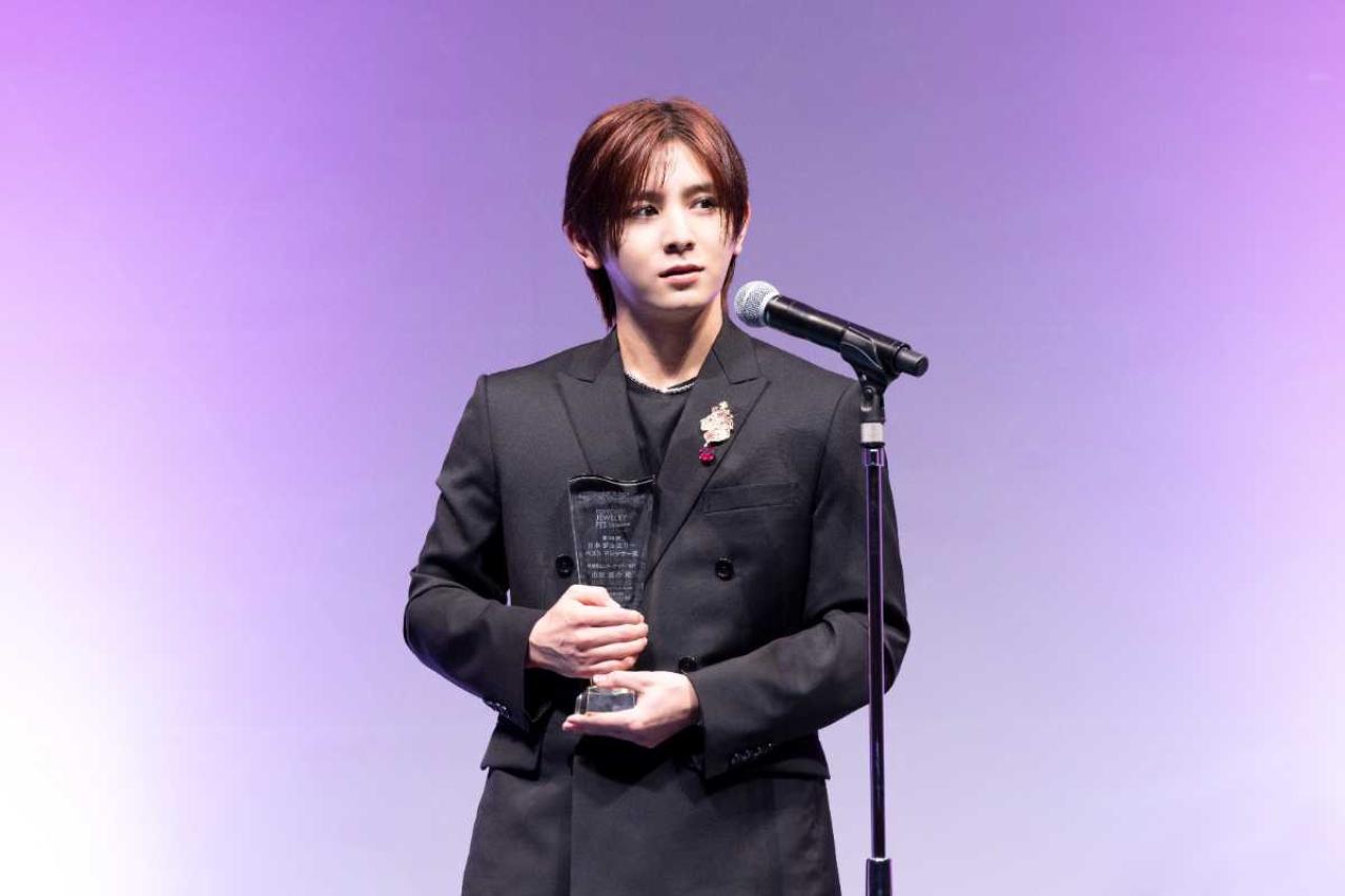 山田涼介「10代の頃にロスで買ったティファニーが思い出です」日本ジュエリーベストドレッサー賞に各世代の「輝く人」が大集合（画像6）