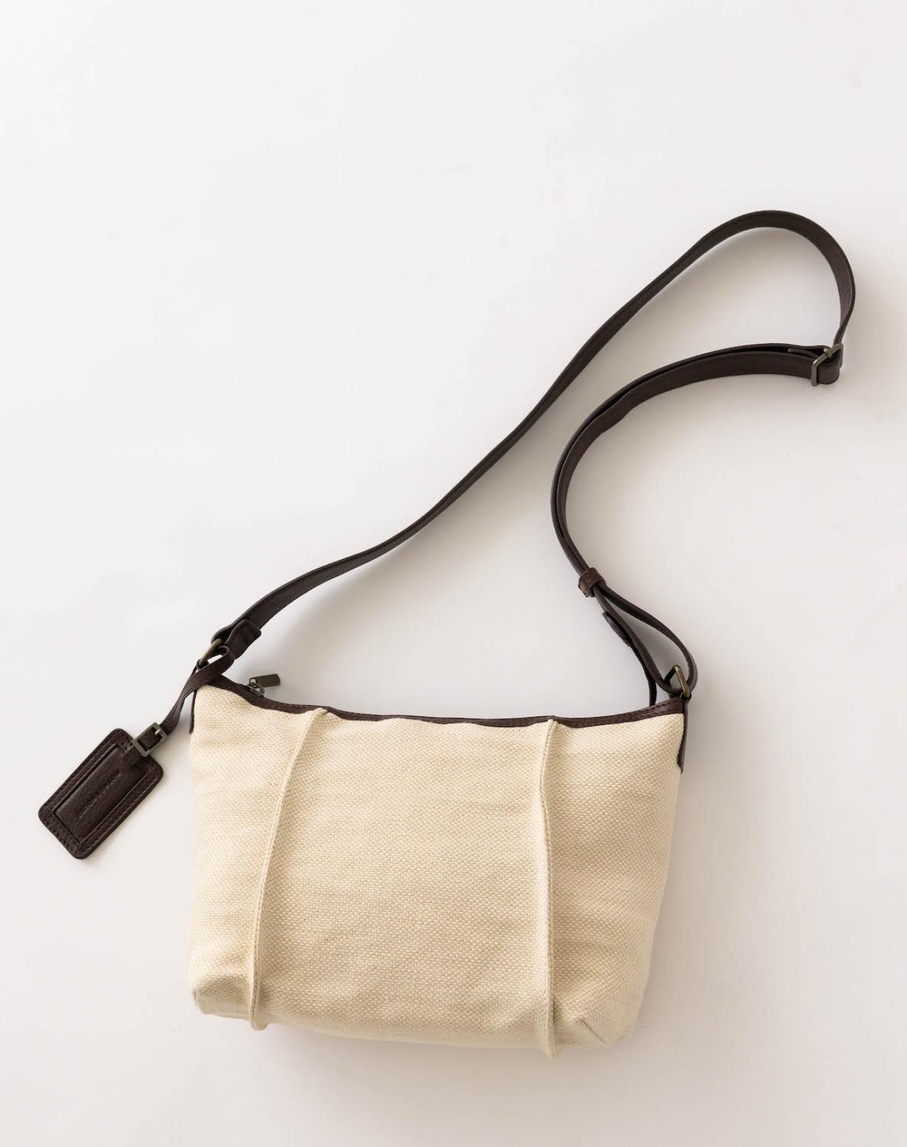 スタイリストいちおしの【50代からの旅バッグ】おしゃれ度も旅気分もアップ！「斜めがけ＆ボストン・トート」（画像4）