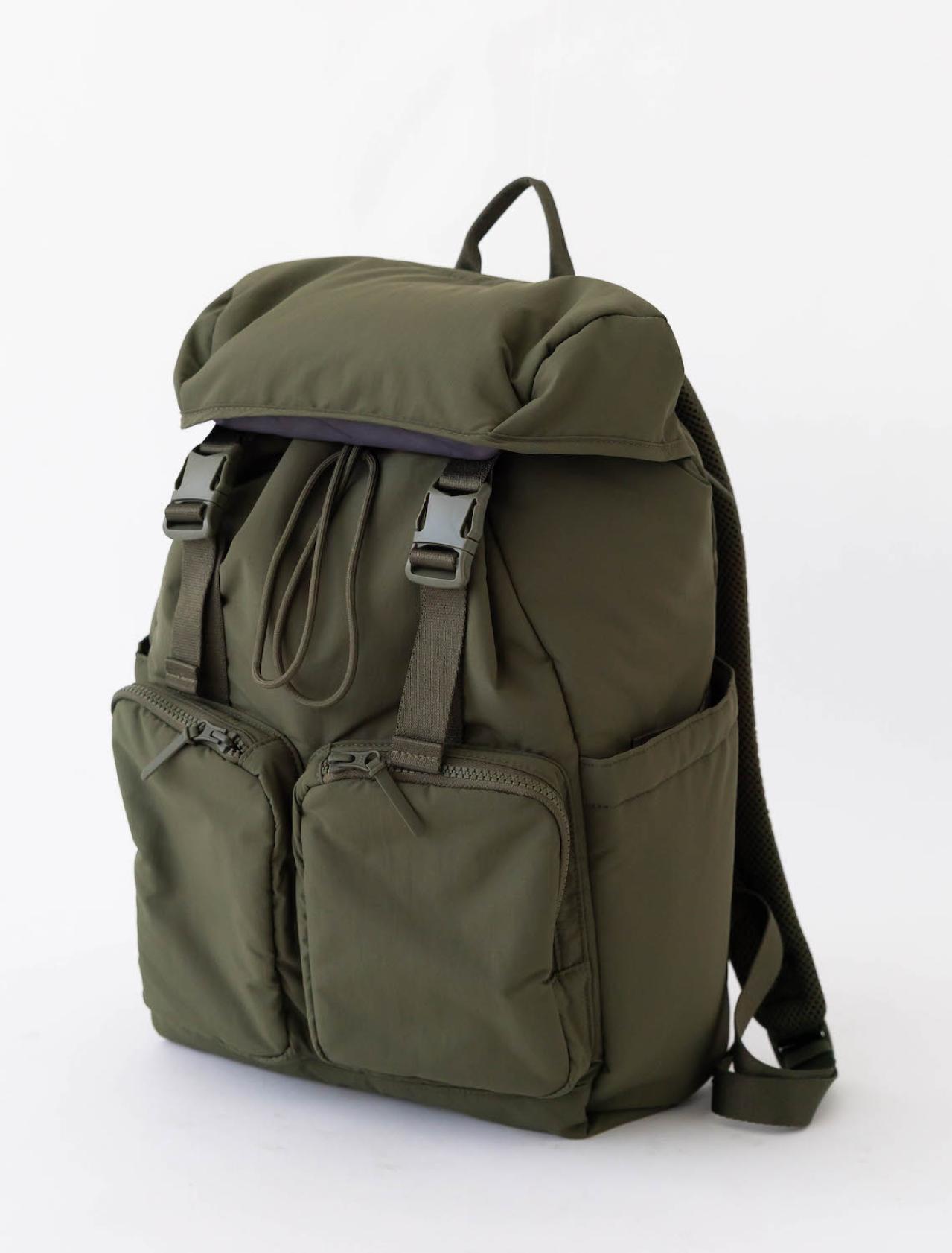 【50代からの旅バッグ】スタイリストイチオシの「斜めがけ＆リュック」【6選】疲れ知らずで使える逸品（画像5）