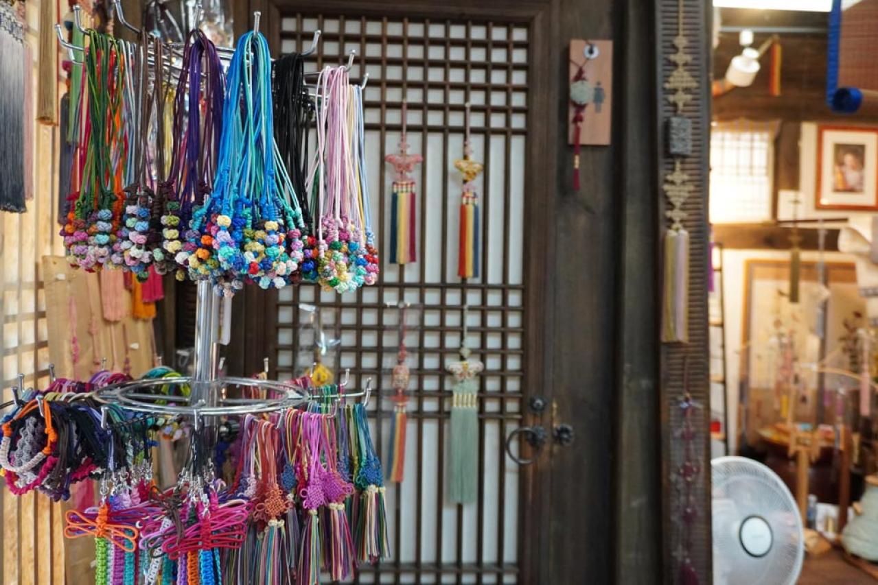 【2025年最新版】ソウル観光の魅力！北村韓屋村で雑貨屋巡り＆絶品かき氷体験（画像12）