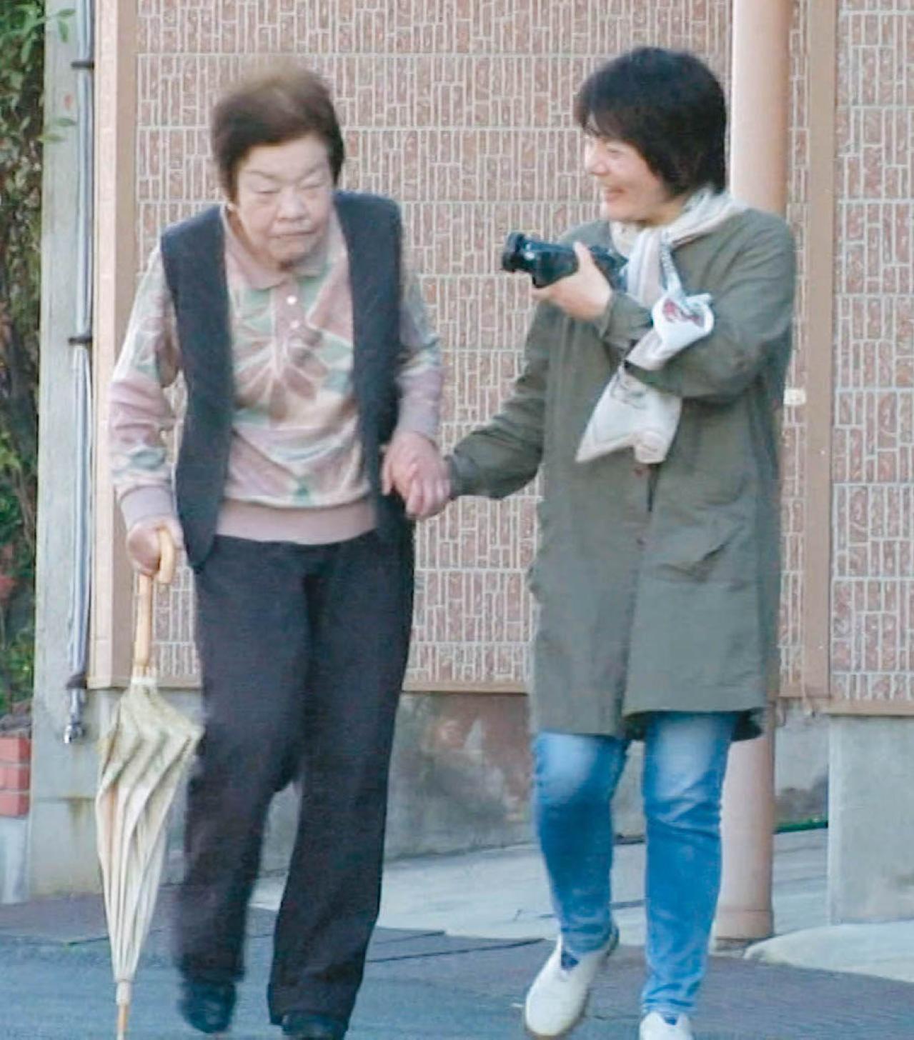 認知症の家族と笑顔で過ごす【4つのヒント】ドキュメンタリー監督が母を介護して今思うこと（画像5）