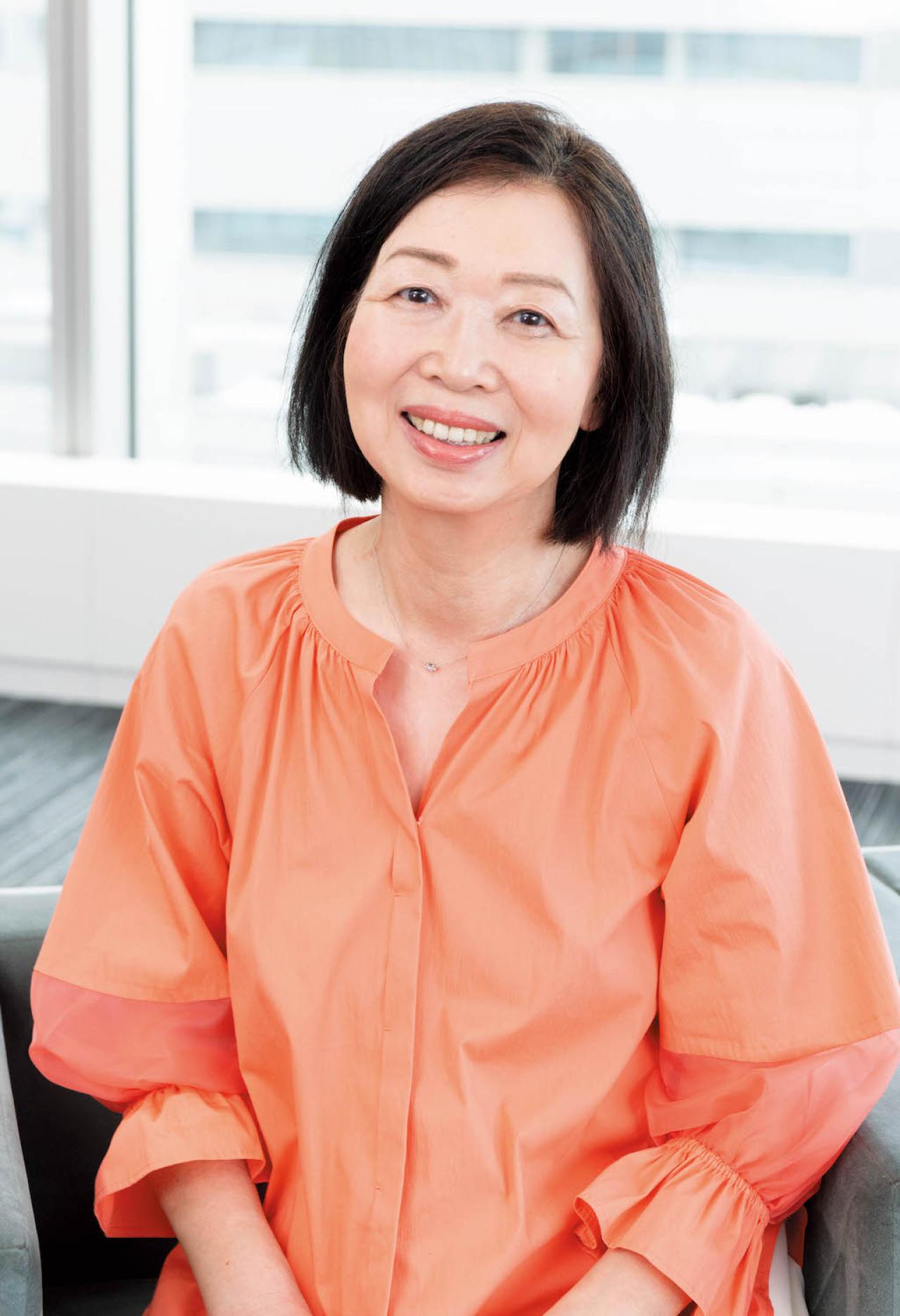 海外旅行の魅力を変えたレジェンド【兼高かおる】旅先でのワンピースファッションも！（画像3）