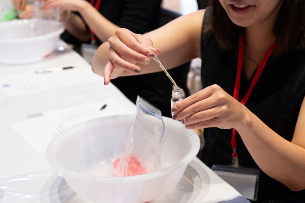 天然の精油が香る癒され空間での【オリジナルバスボムづくり】をレポート！（画像10）